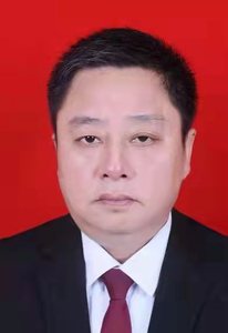 县人大常委会党组成员、副主任：张绍湘